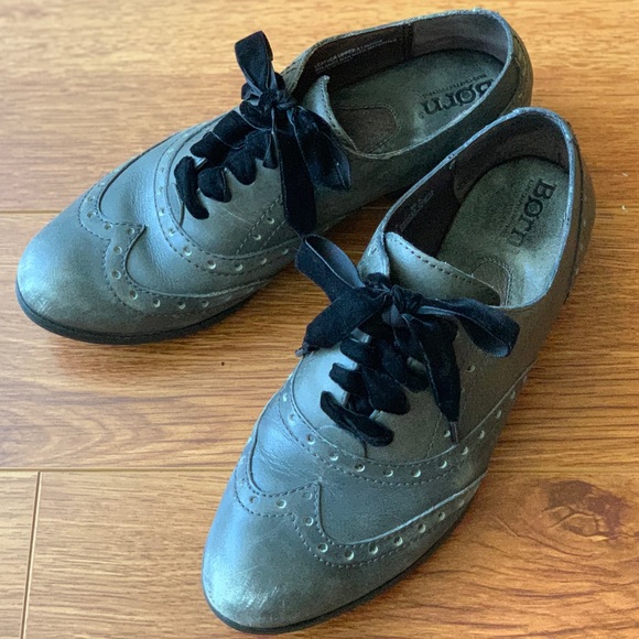 born shoe laces